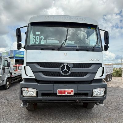 6d73a4b3-ea11-4f8c-8ec8-05ff4b5e0972