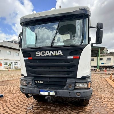 962b5986-0b5f-4569-9406-ee3ec039fcf0